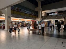 Elias Mall (D18), Retail #560992041